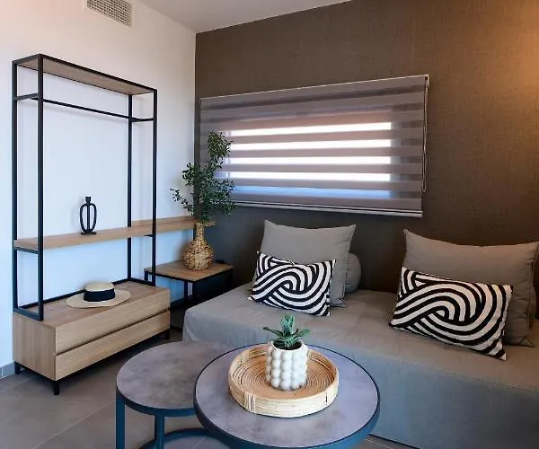 Ostracon * PalaiónTsiflíkion